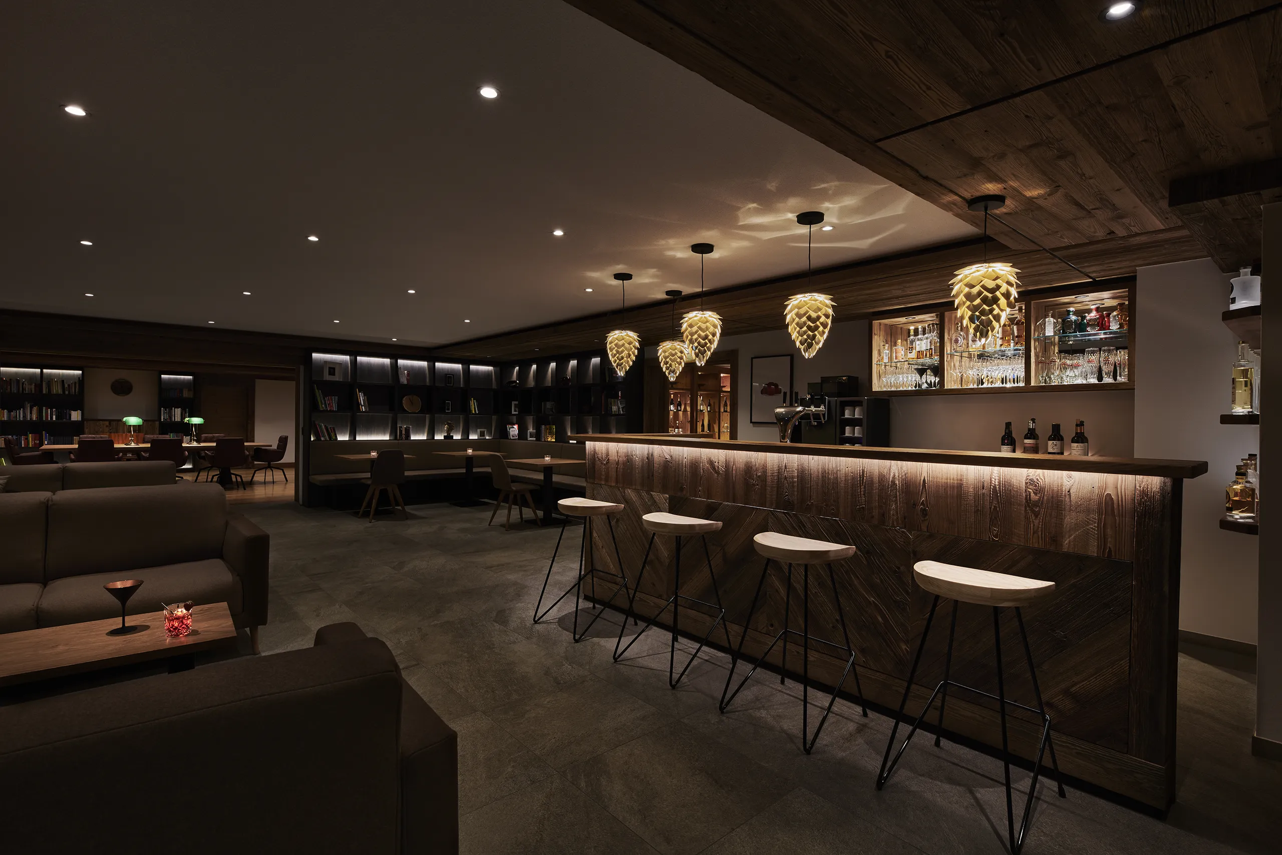 220427_ZUMKELLER_IN_7227_FINAL_DRUCK