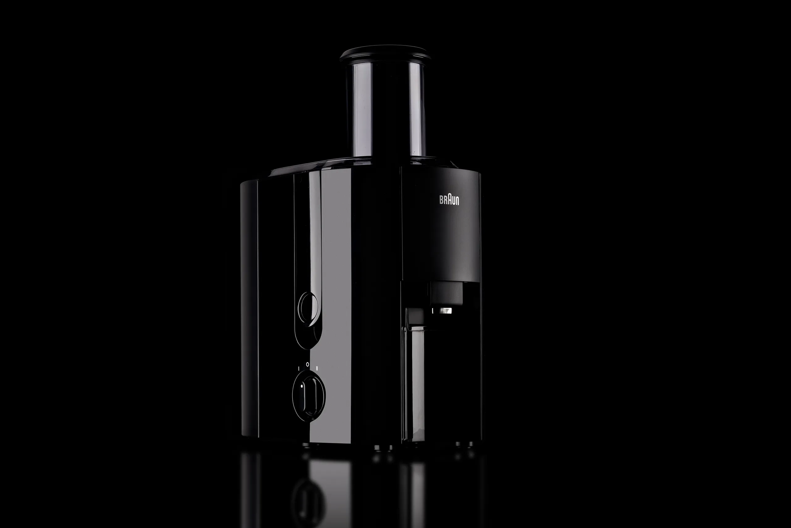 120521_Braun_JUICER_Schraeg_2