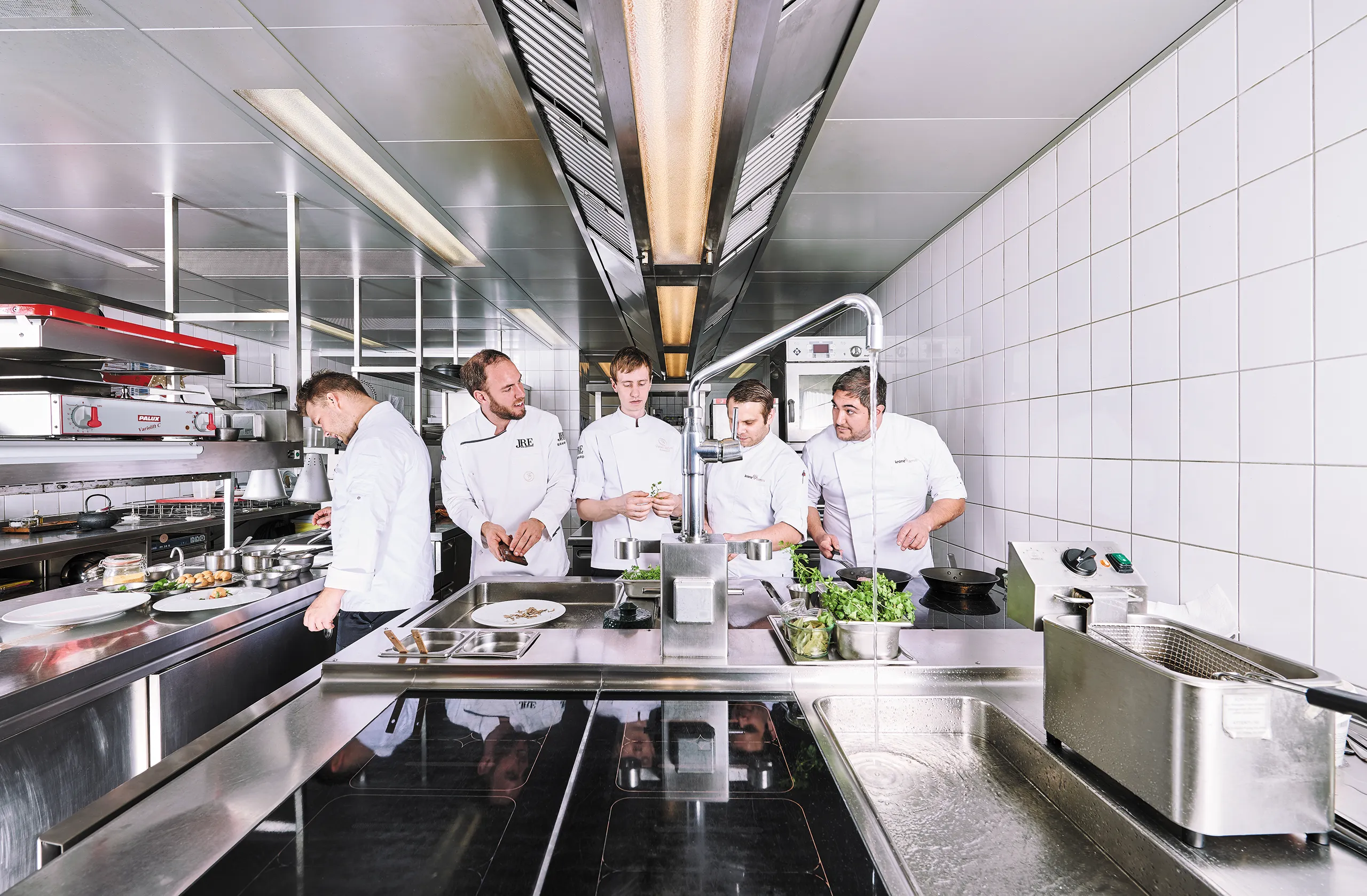 180905_KL_KUECHE_KRONE_0632_FINAL_DRUCK