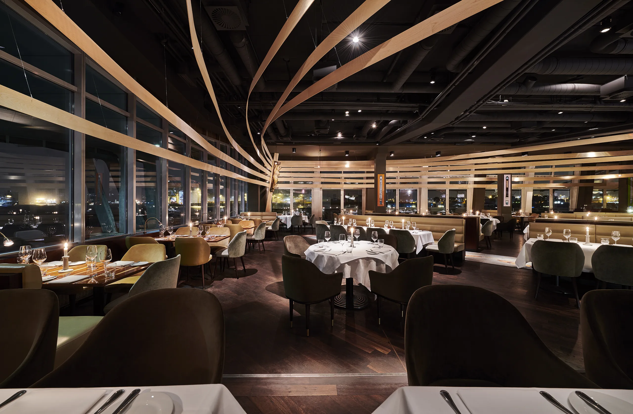 190930_JRE_RIVE_7666_FINAL_DRUCK