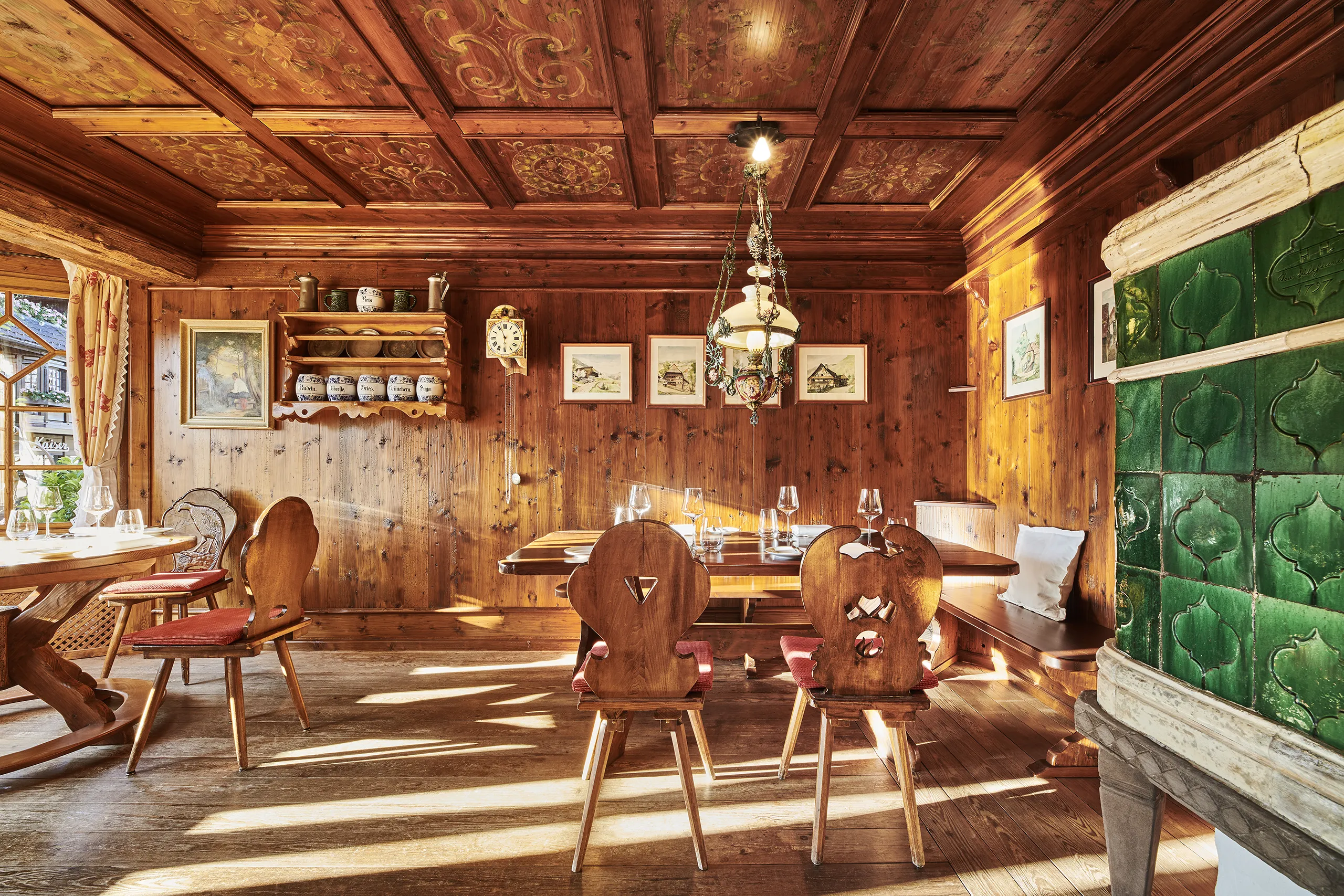 210901_ZUMKELLER_INT_0378_FINAL_DRUCK