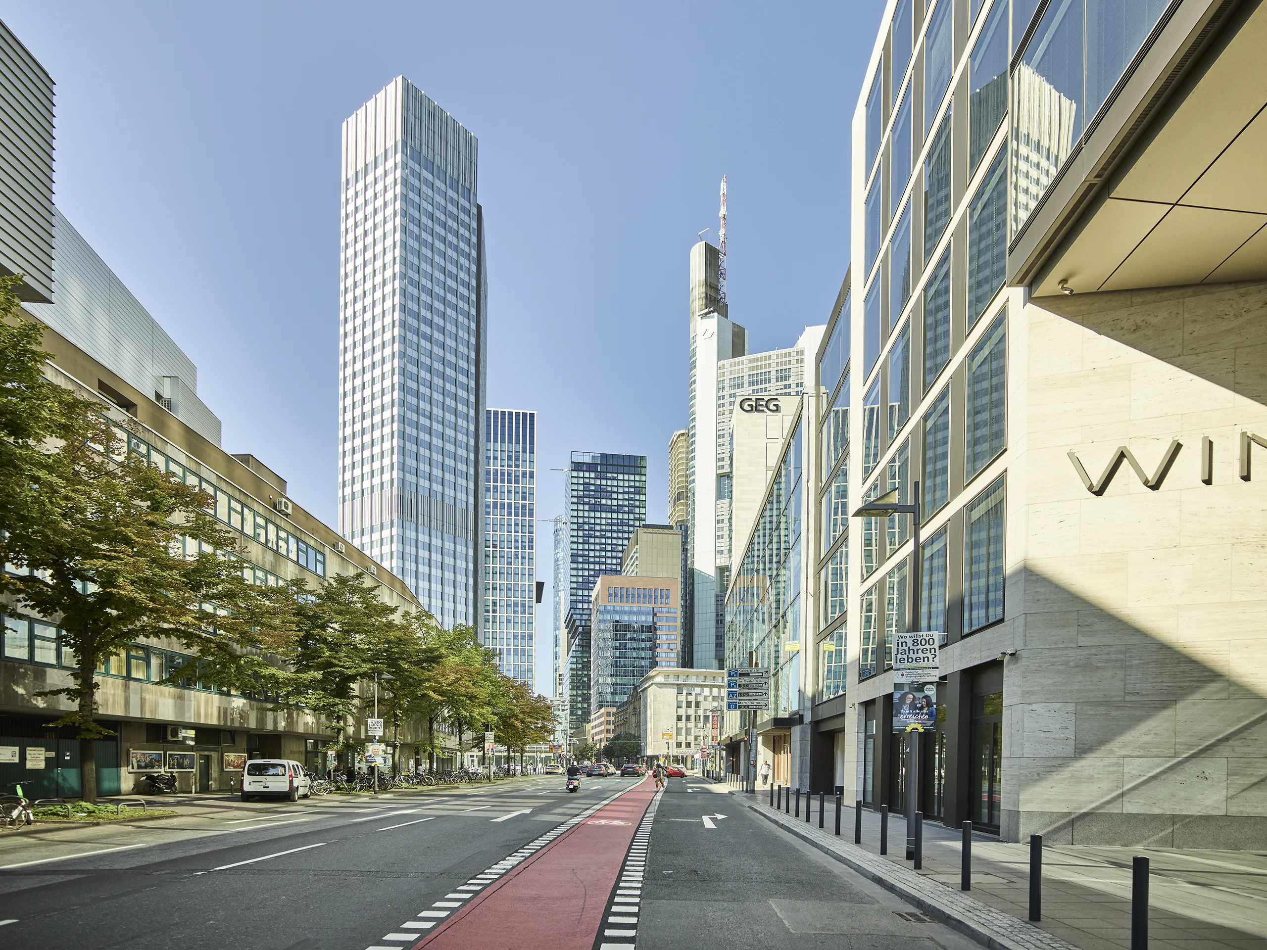 230907_HT_FRA_RHEIN_MAIN_FRANKFURT_SKYLINE0894_FINAL_DRUCK